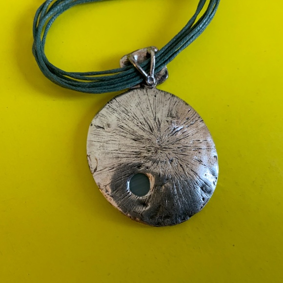 Modernist style blue green enamel pendant necklace - Picture 3 of 5